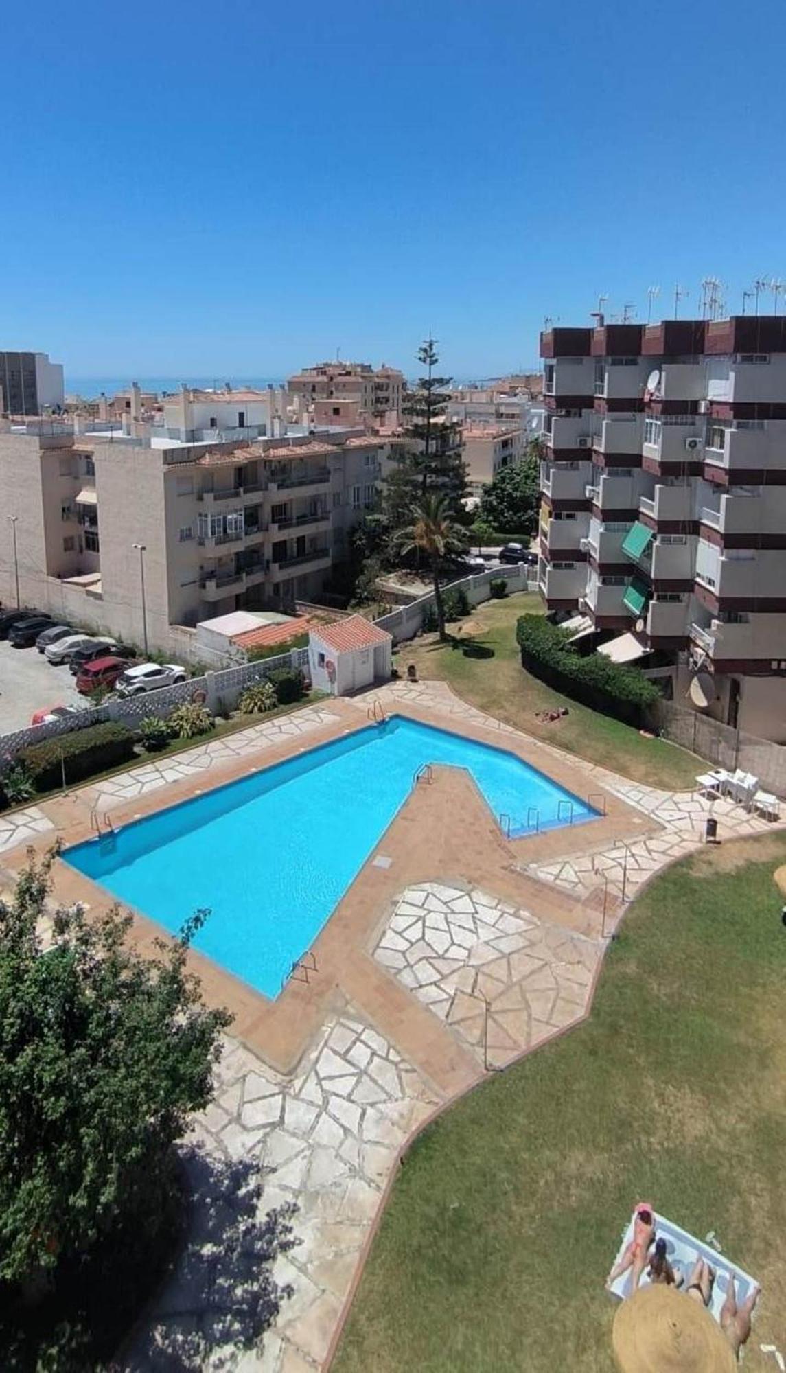 Luminoso Apartamento Playa Torrecilla. Con Piscina نيرخا المظهر الخارجي الصورة
