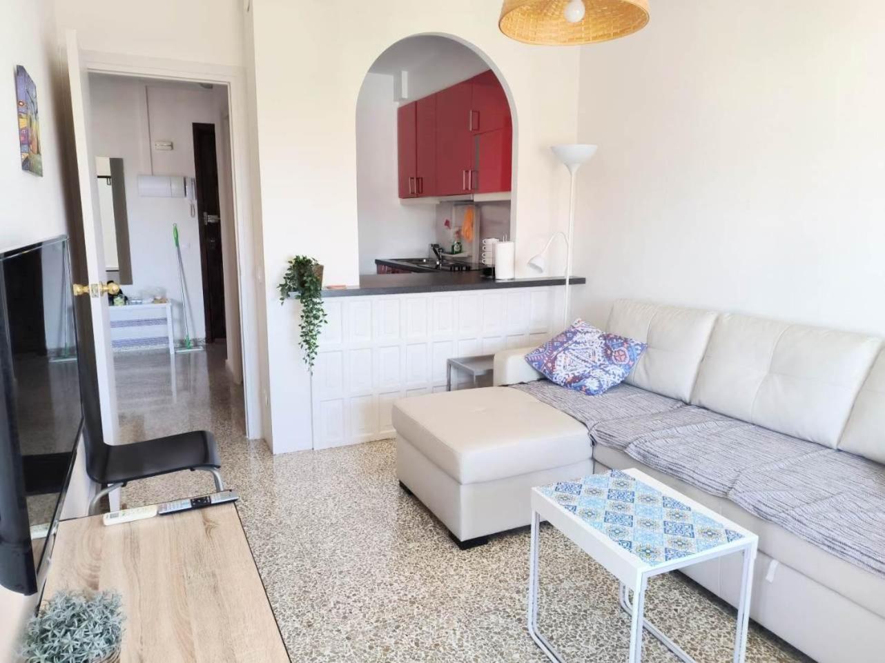 Luminoso Apartamento Playa Torrecilla. Con Piscina نيرخا المظهر الخارجي الصورة